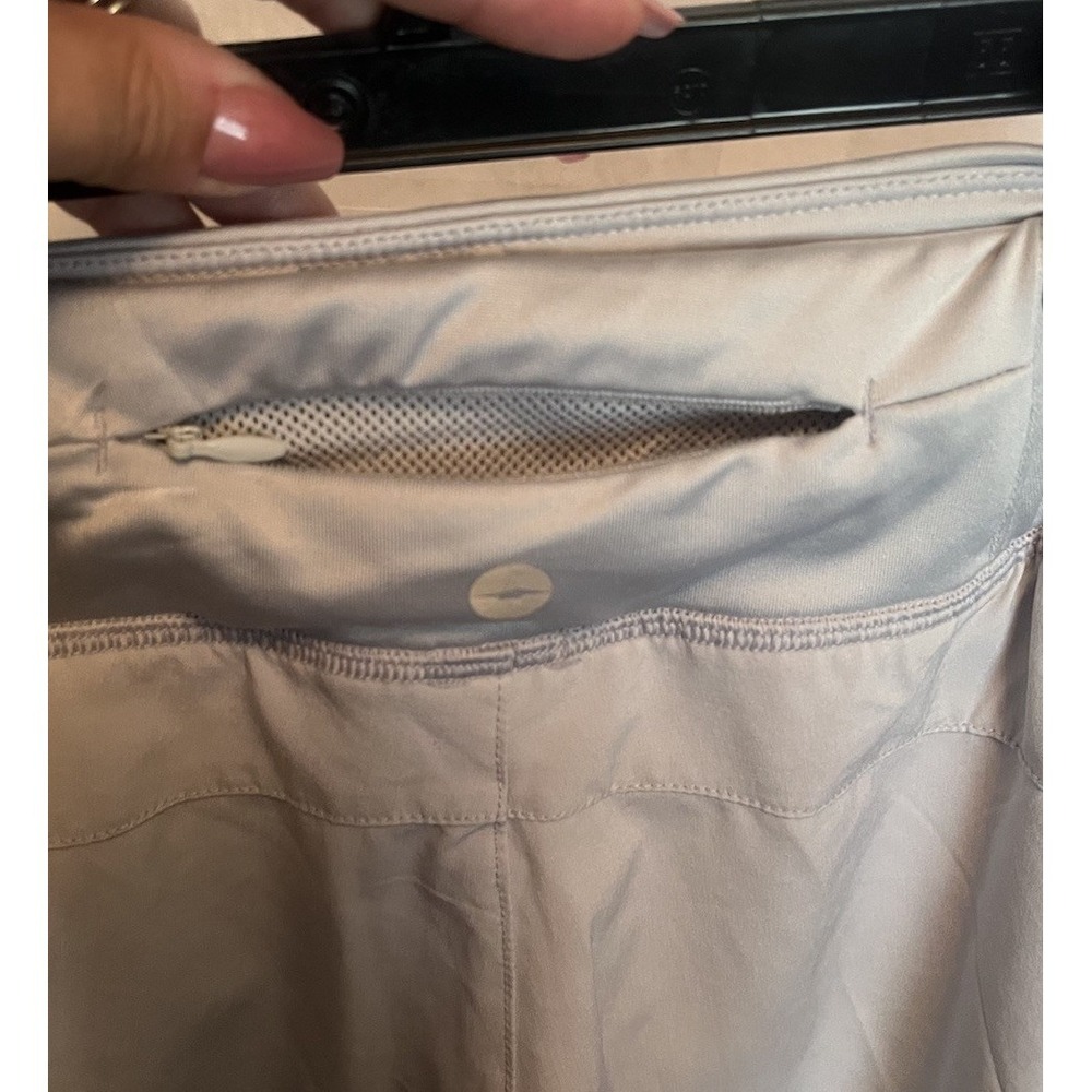 AVIA Women's Athletic Skort Gray M (8-10) Pockets Stretch Moisture Wicking - Picture 4 of 5